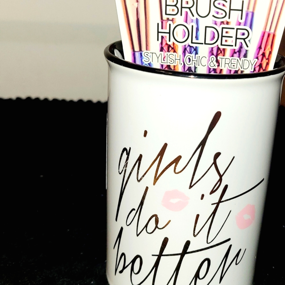 CosmeticBrush Cup Holder